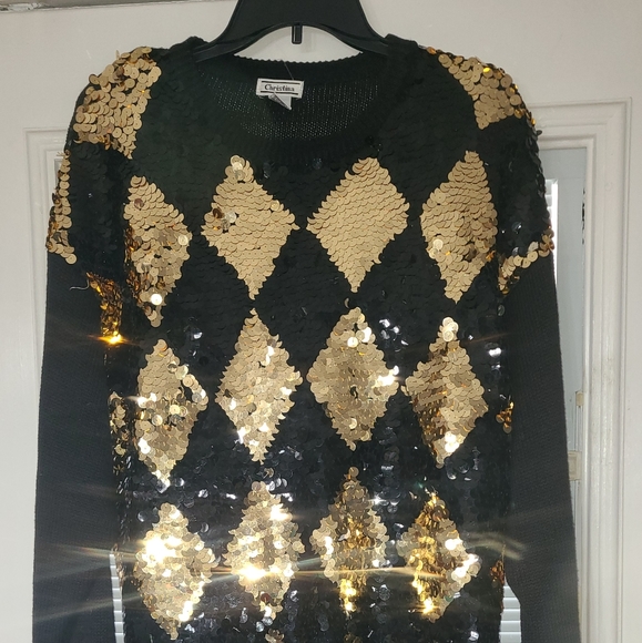 Black & Gold Sequined Sweater - Picture 1 of 5